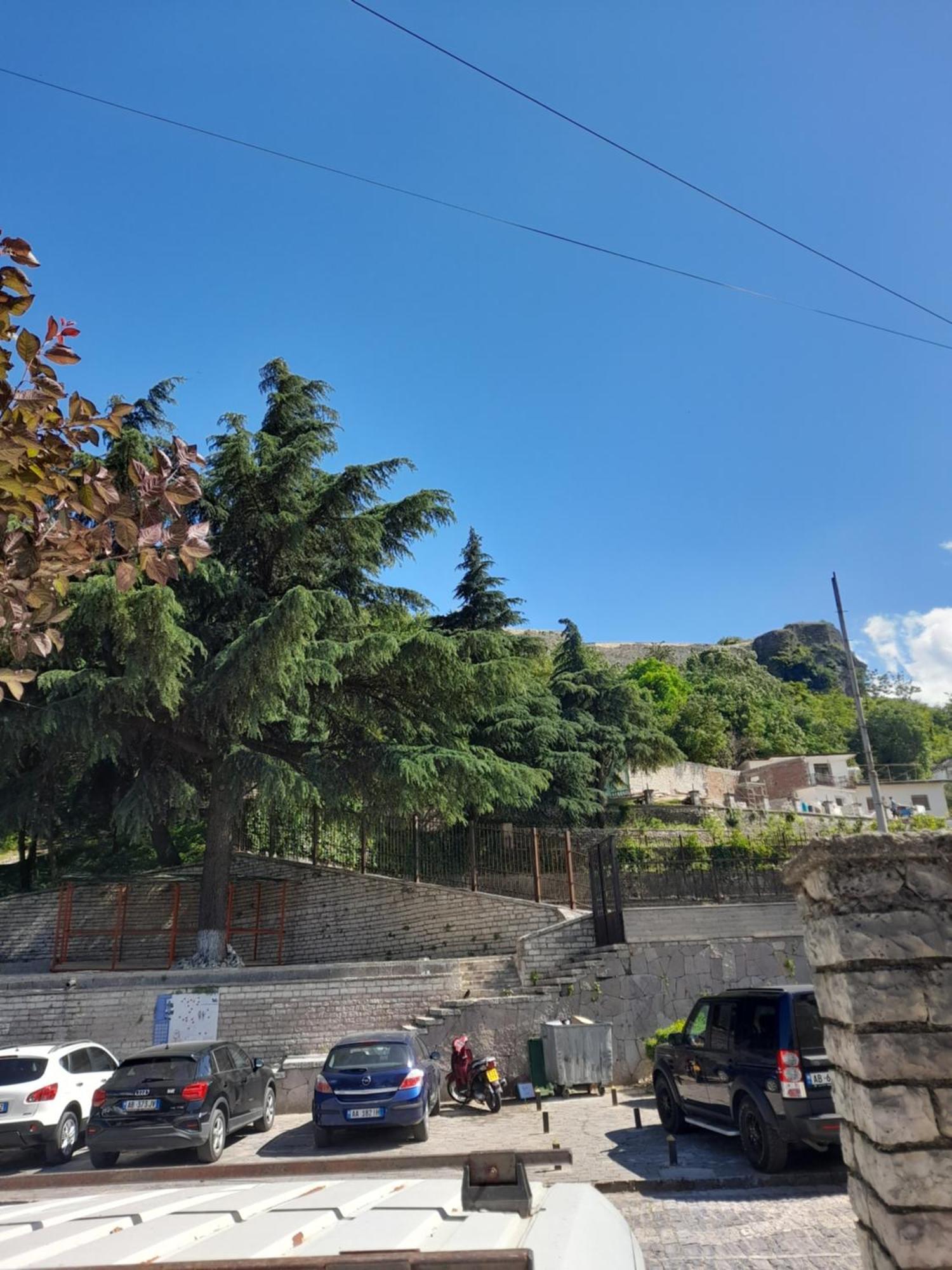 Guest House Ani Gjirokastër Dış mekan fotoğraf