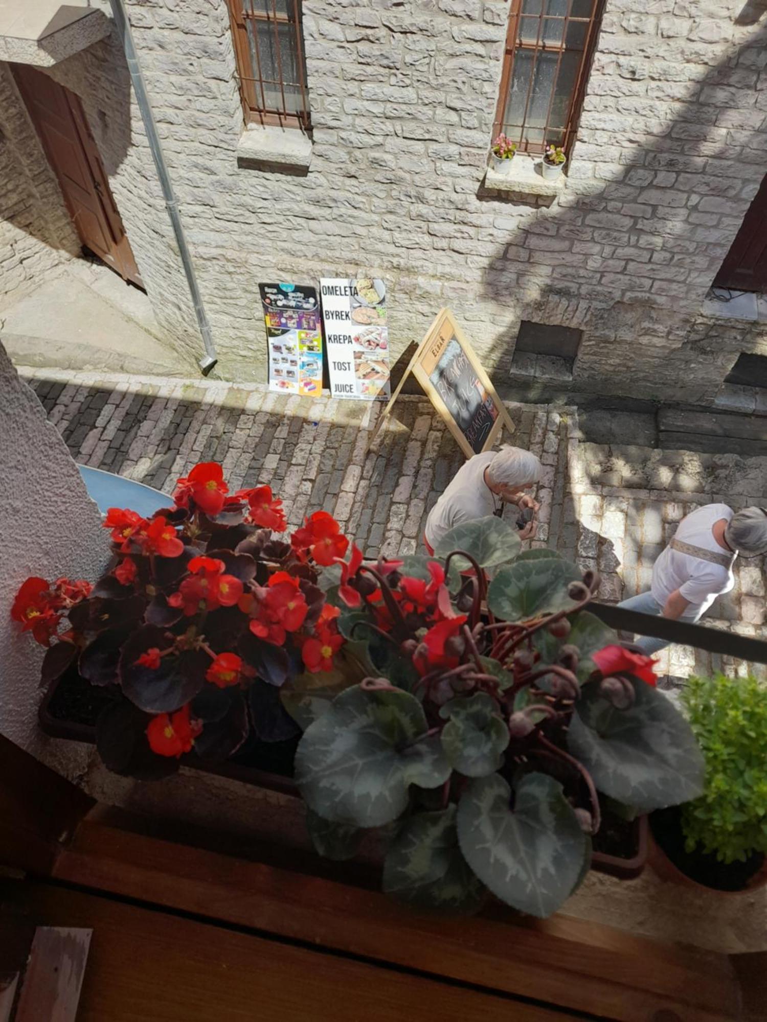 Guest House Ani Gjirokastër Dış mekan fotoğraf
