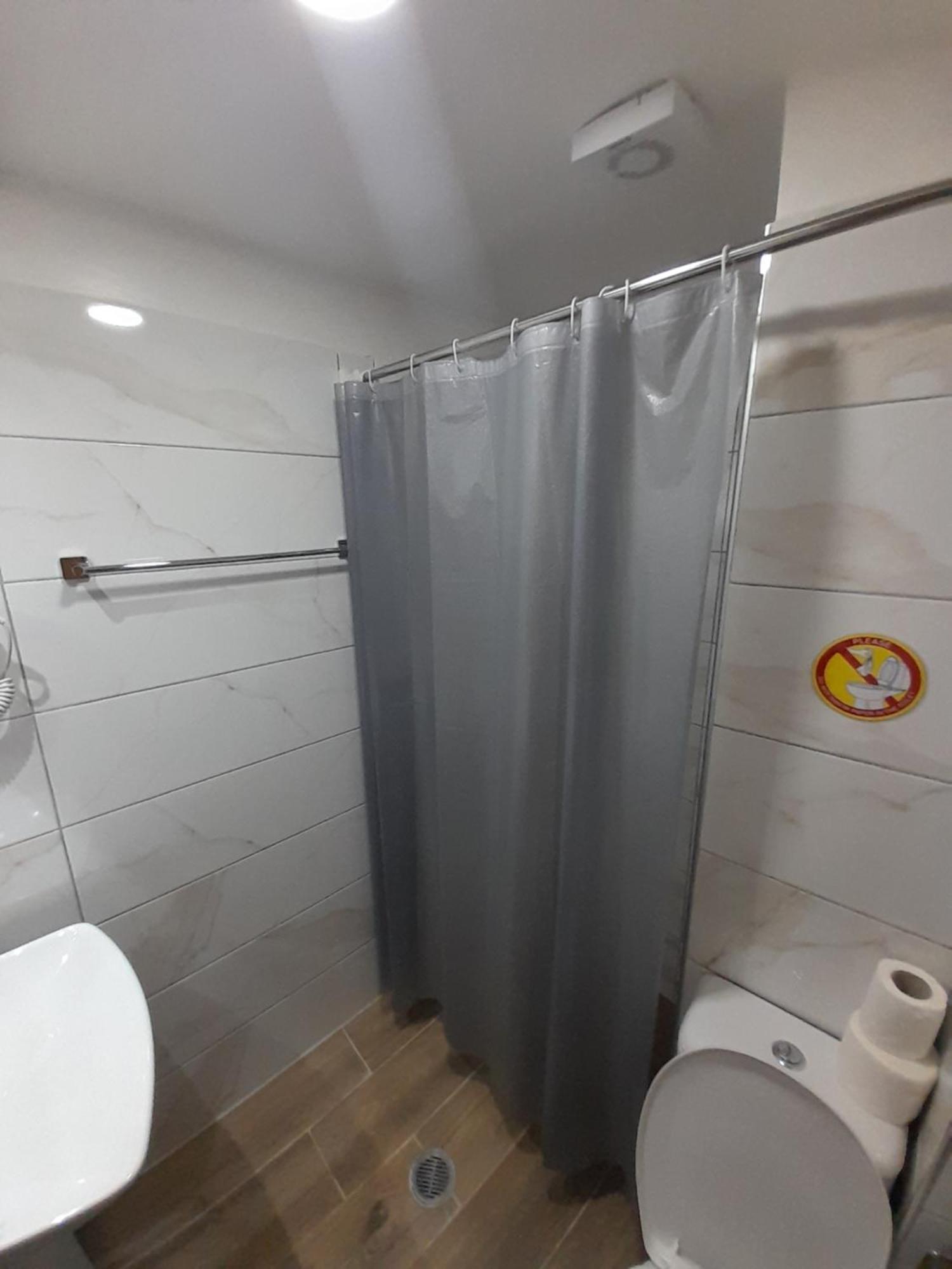 Guest House Ani Gjirokastër Dış mekan fotoğraf