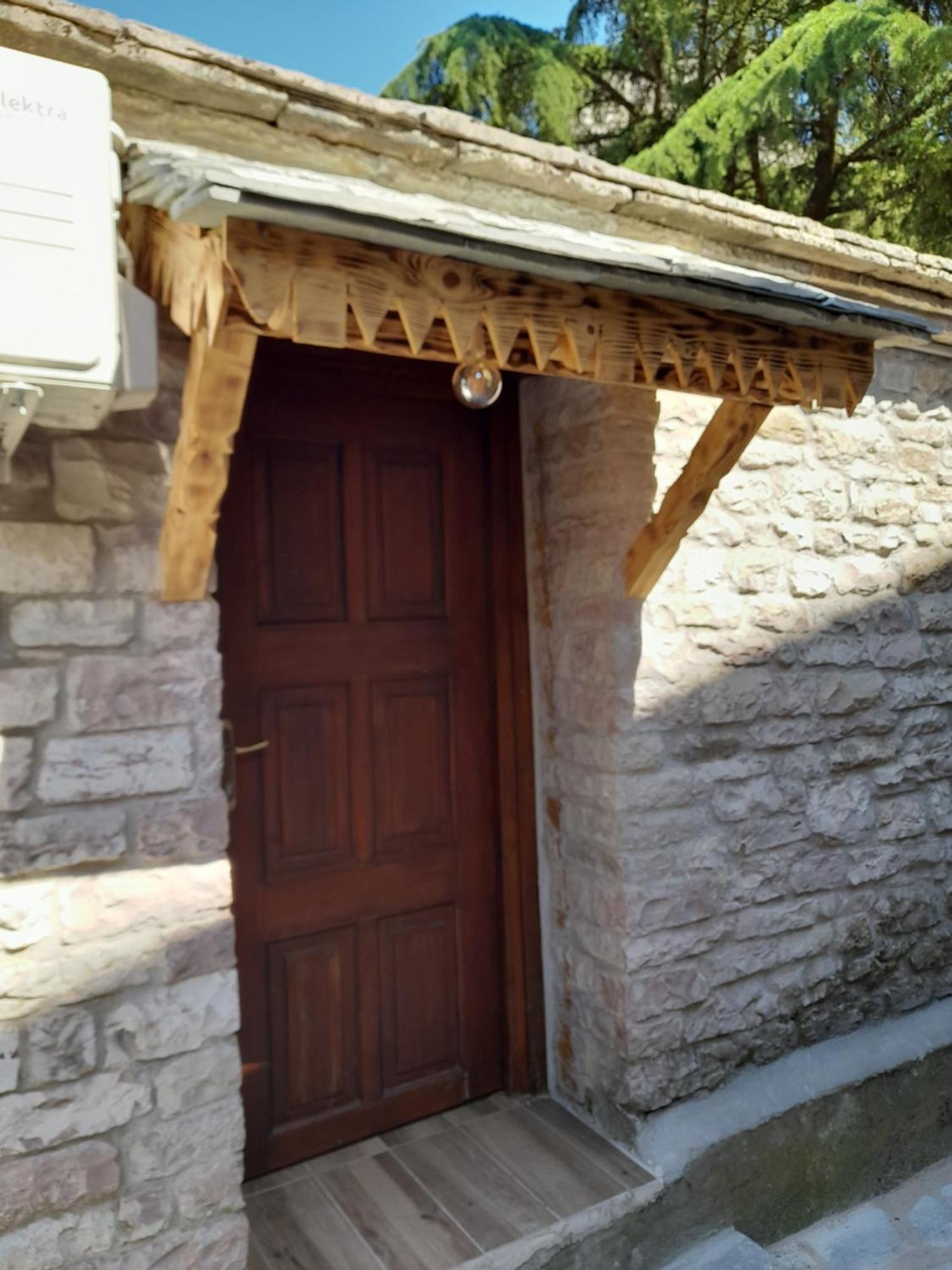 Guest House Ani Gjirokastër Dış mekan fotoğraf